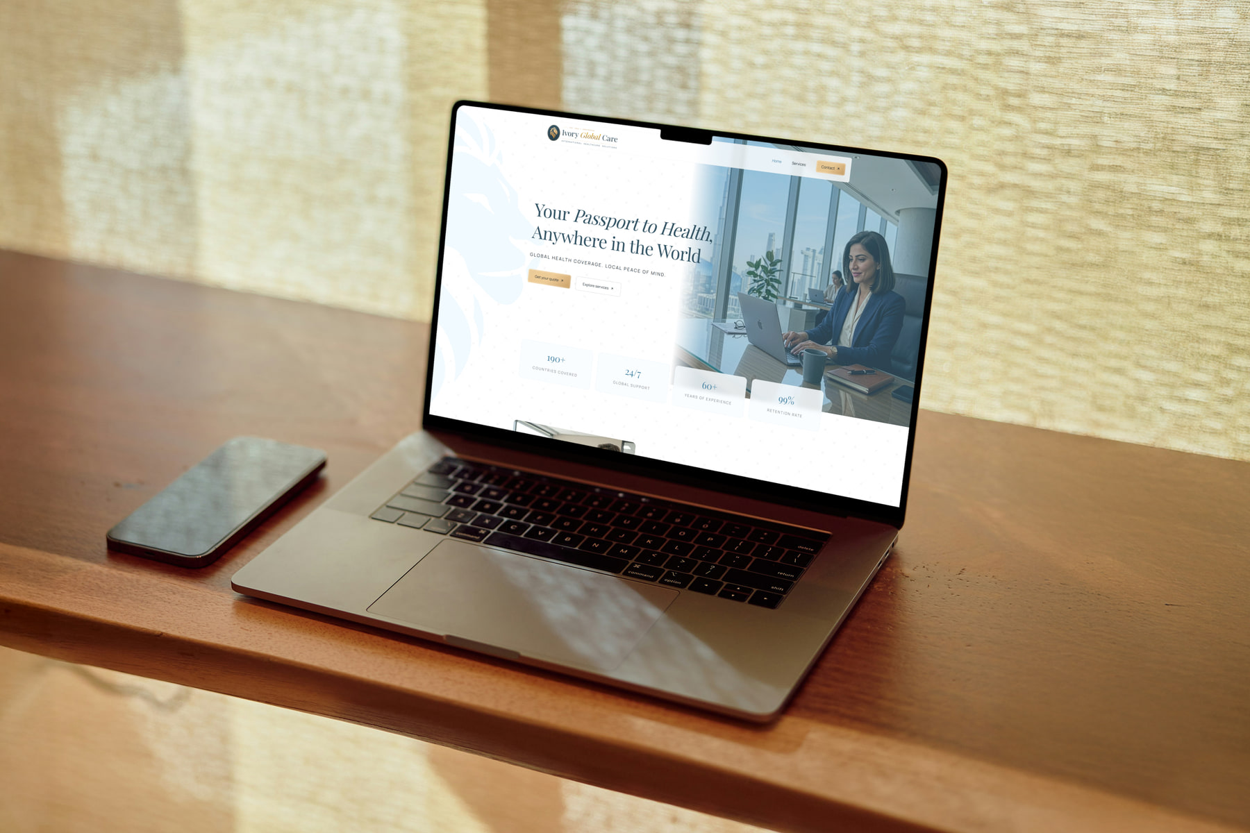 Mockup van de website van Ivory Global Care